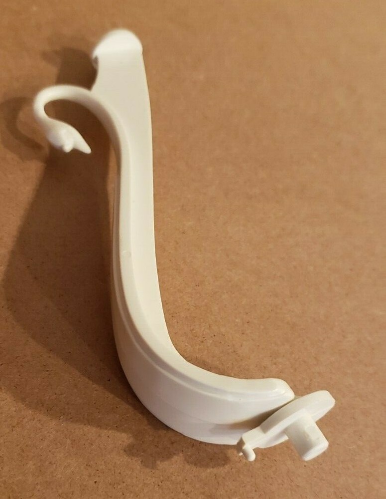 Bush Swan Wedding Cake Pillars Never Used!