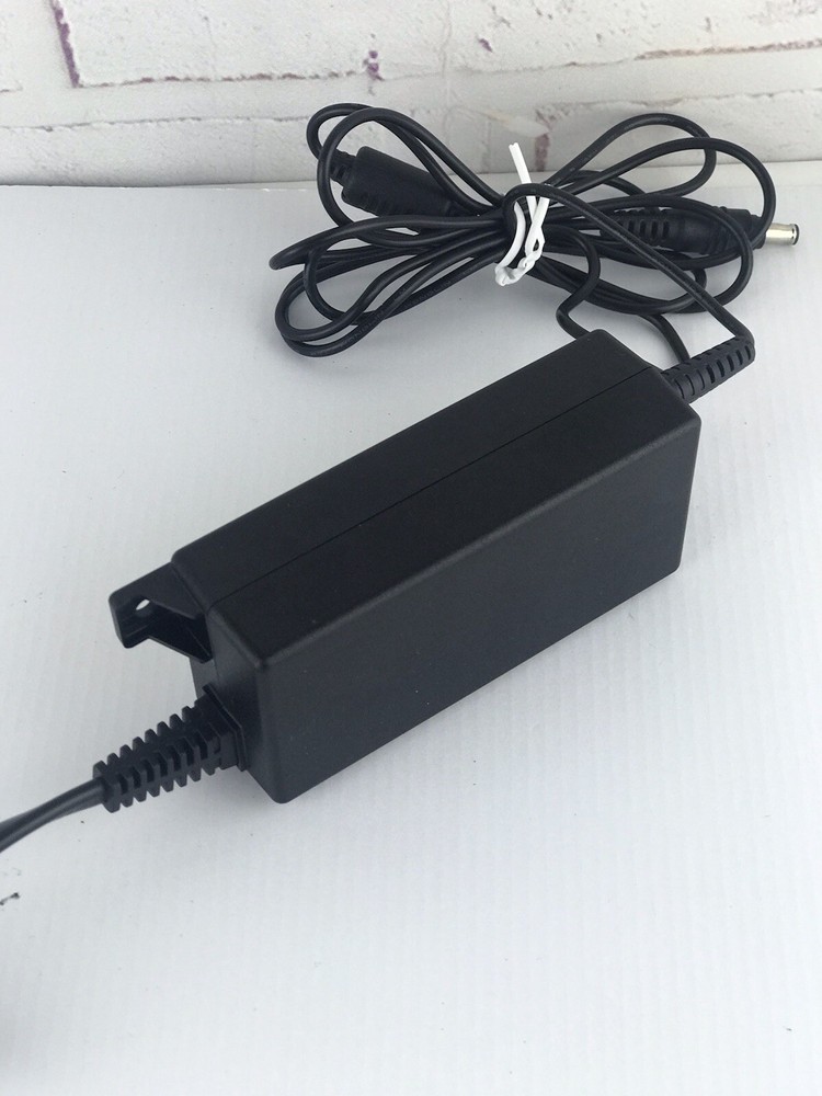 Direct Tv-AC Adapter-Model#: EPS10R3-15