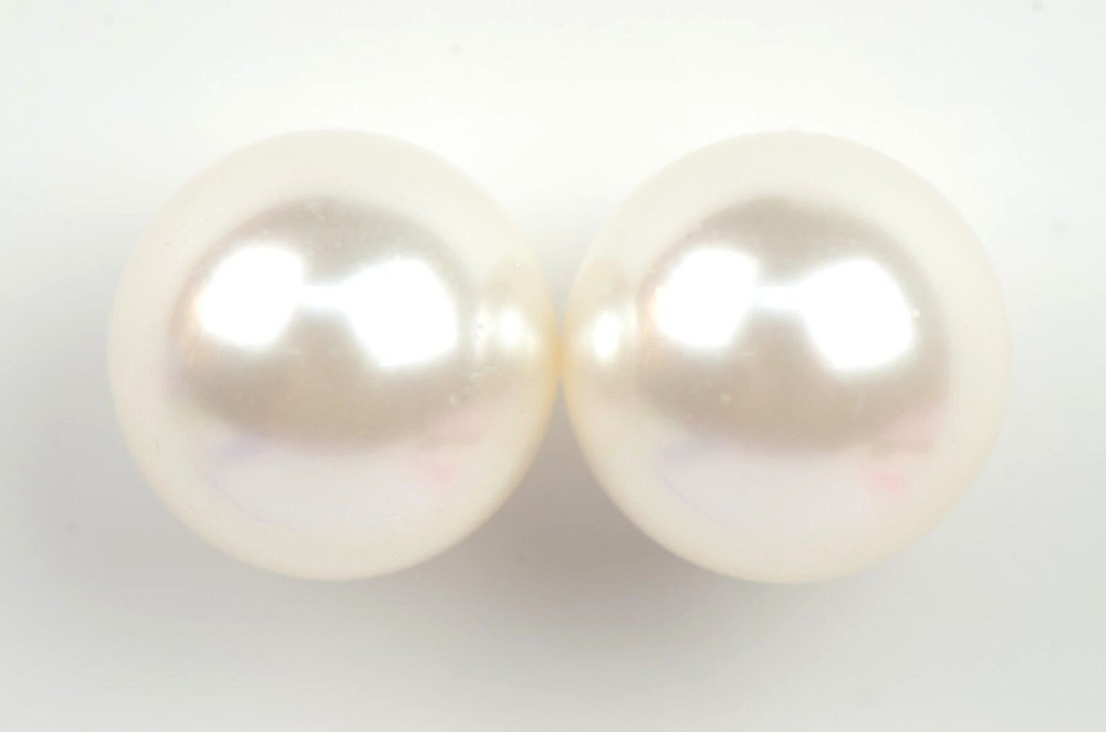 925 Solid Sterling Silver Beautiful Classic White Swarovski Pearls Stud Earrings