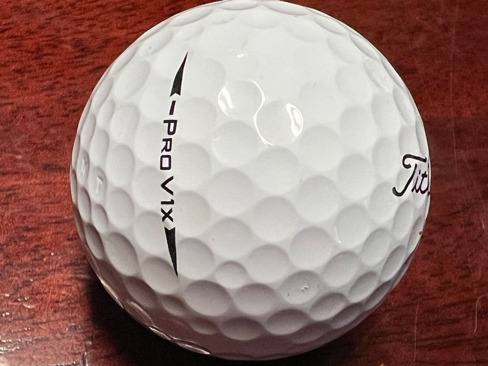 24 Titleist - Pro V1X Left Dash AAAA Used Golf Balls