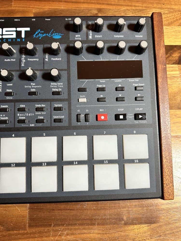 Dave Smith Instruments TEMPEST analog DRUM MACHINE DSI
