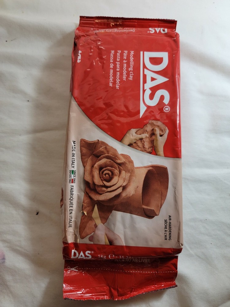 DAS MODELLING CLAY WITH 8pc POTTERY TOOL KIT