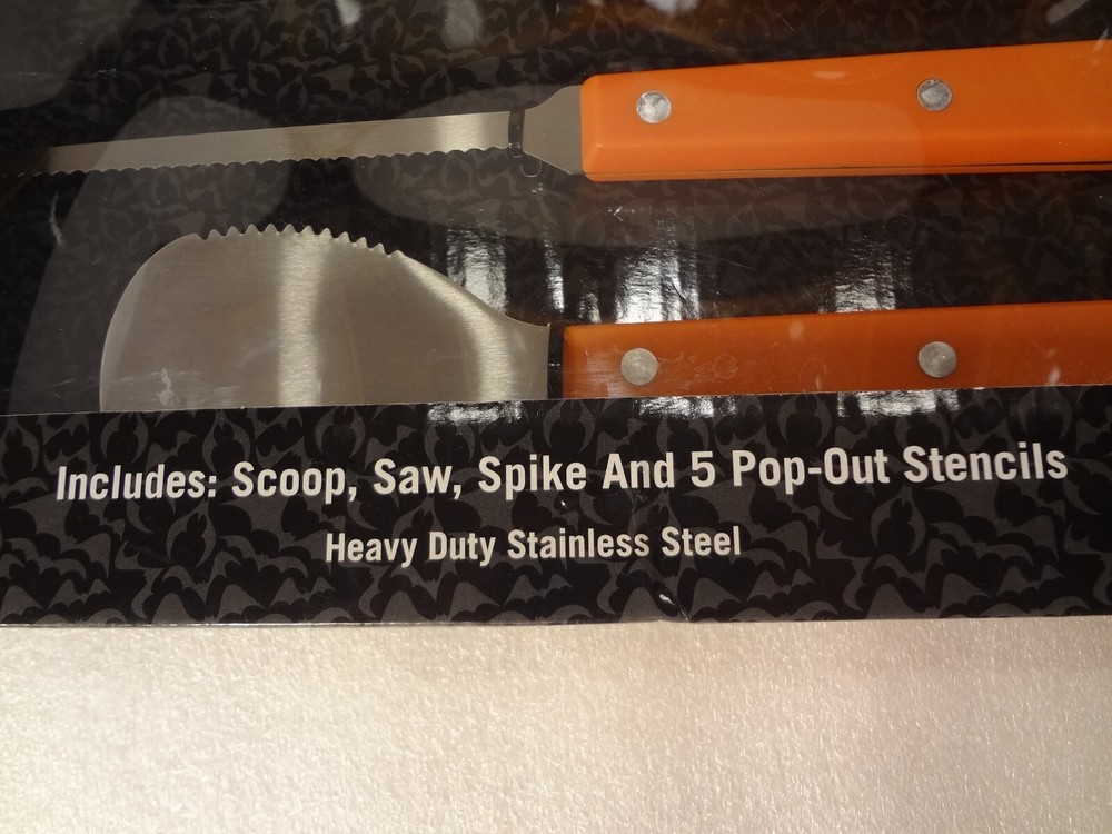 Pumpkin Carving Set - Includes 5 Stencils