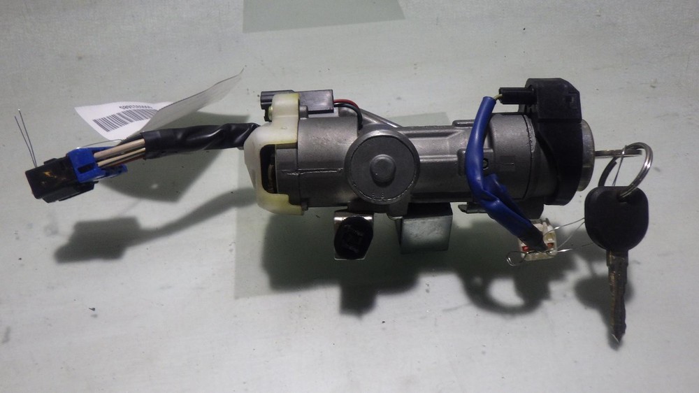 09 HYUNDAI ELANTRA Ignition W/Key