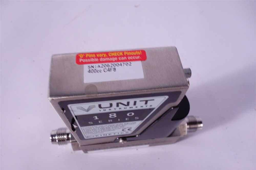 Unit Instruments UFC-180 Mass Flow Controller C4F8 Octafluorocyclobutane