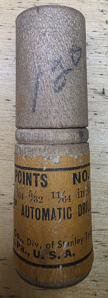 4 Yankee Drill Points in a Cork Case