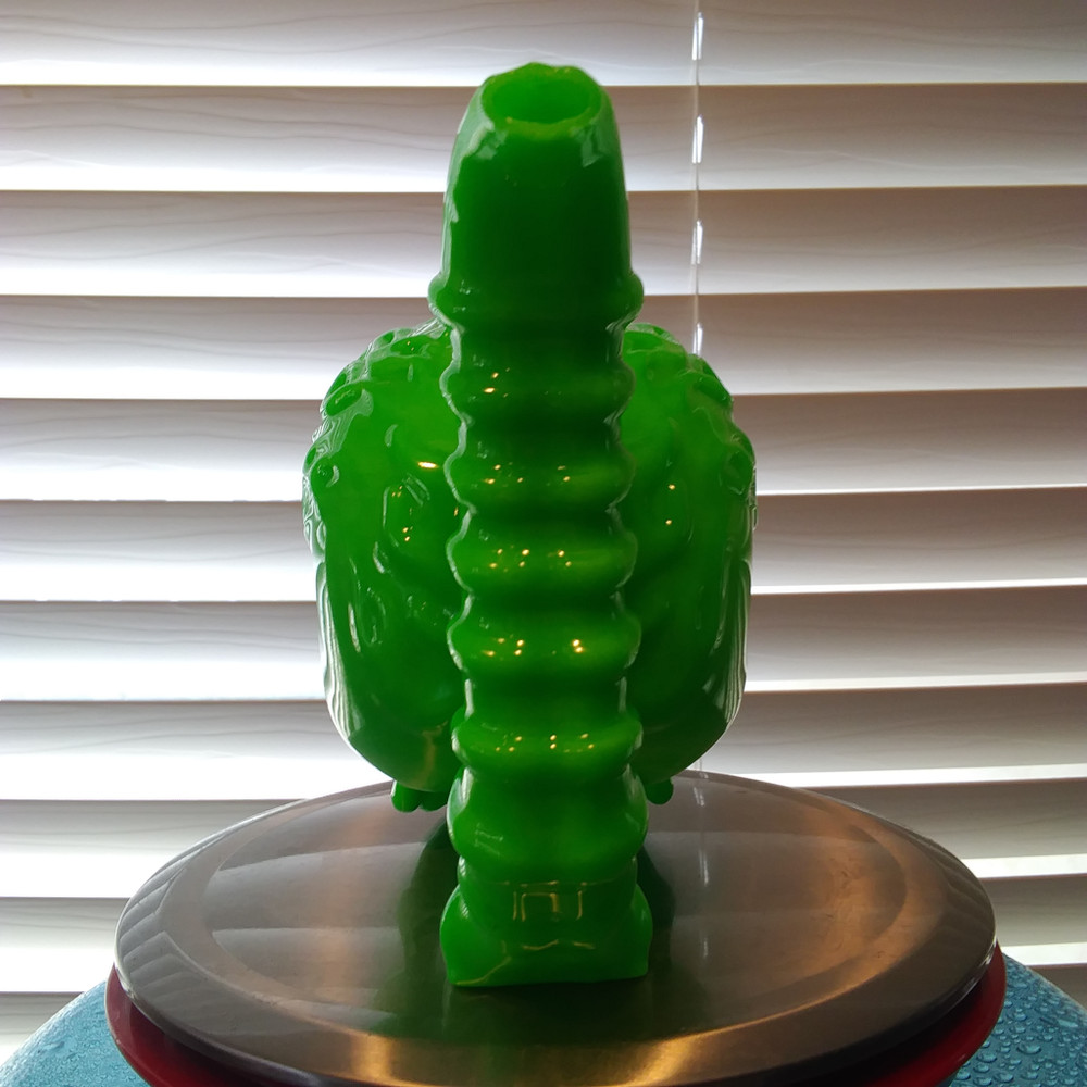 Flaming Skull Bong Bubbler black light reactive