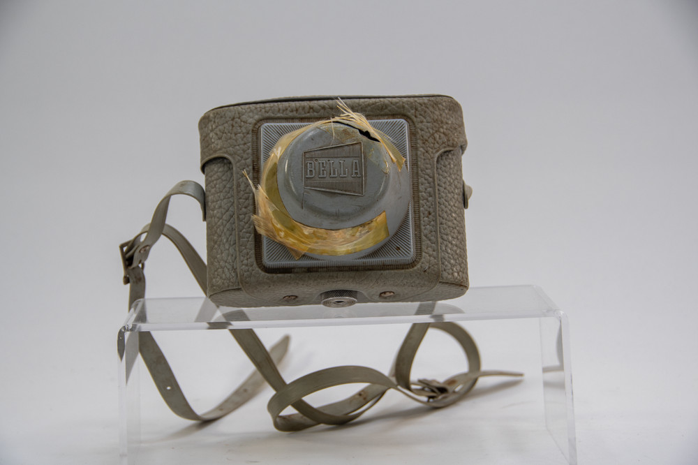 Bilora Bella 66 Vintage Camera - Untested, With Damaged Case - RARE!