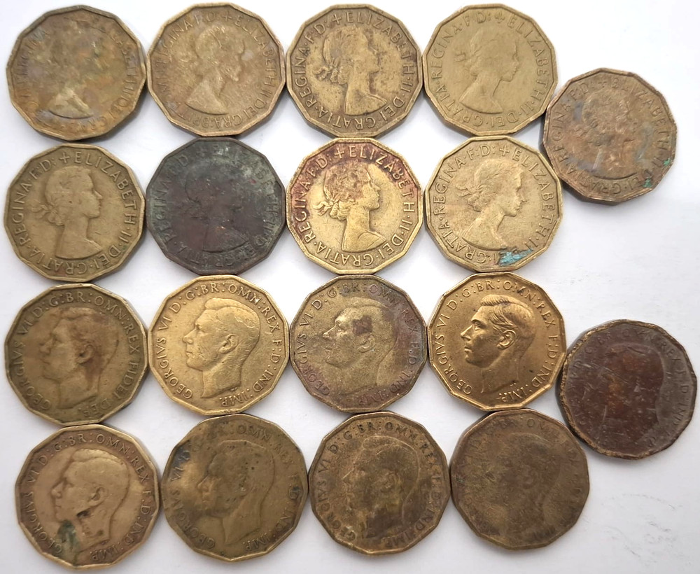 18 x Pre-Decimal British Threepence Coins–Mixed Dates–George VI, Elizabeth II