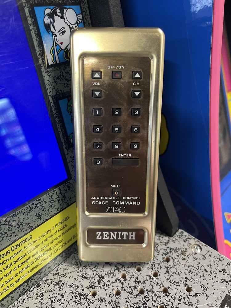 Vintage Zenith Space Command Z-TAC Remote Control 9 Volt Battery UNTESTED