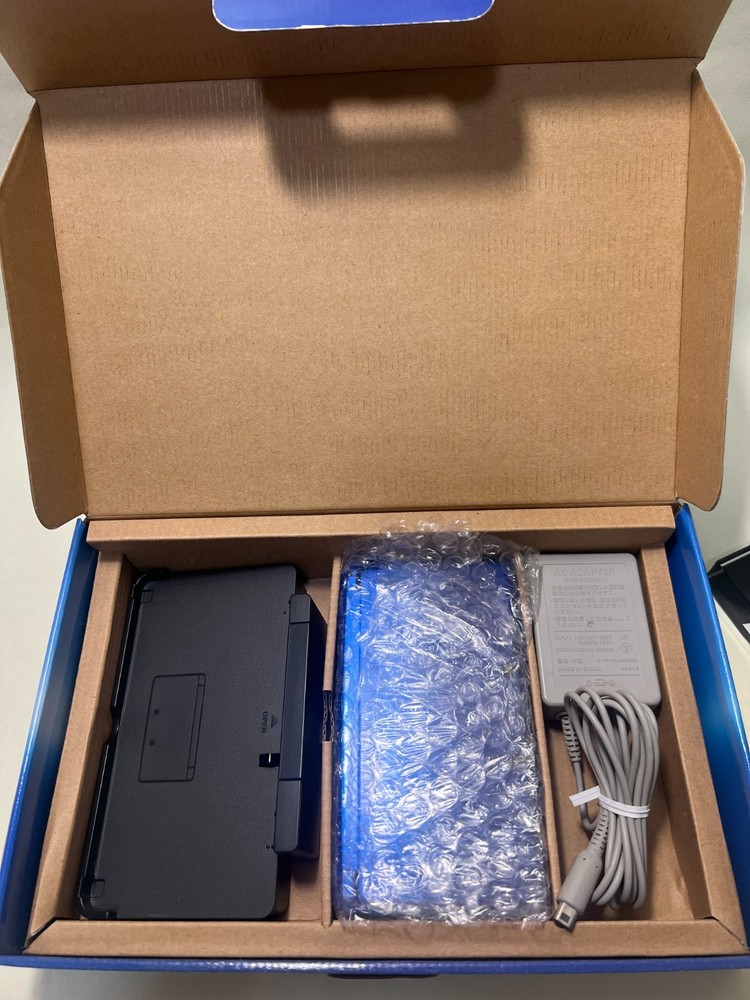 Nintendo 3DS Cobalt Blue Console Complete In Box Tested Working Excellent
