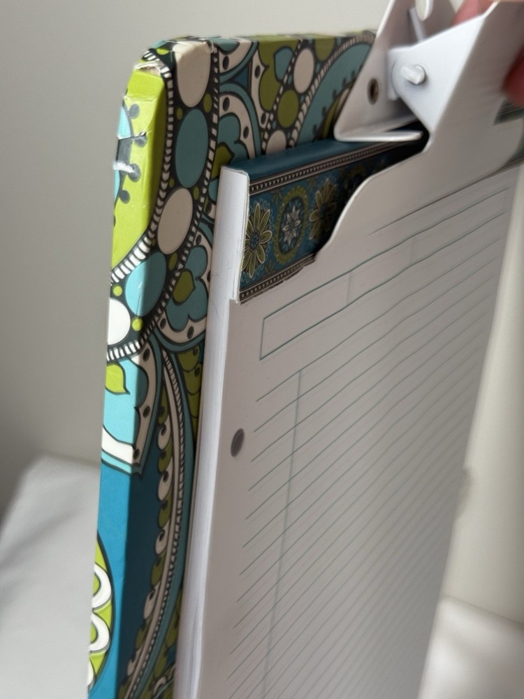 Vera Bradley Peacock Clipboard And Note Pad Set EUC