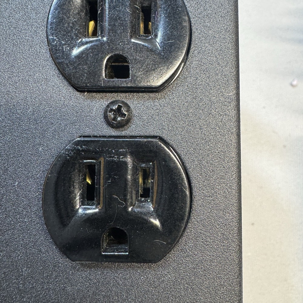 Elation Pro T16F Foot Control Chaser And Controller Pattern Stand-by Working