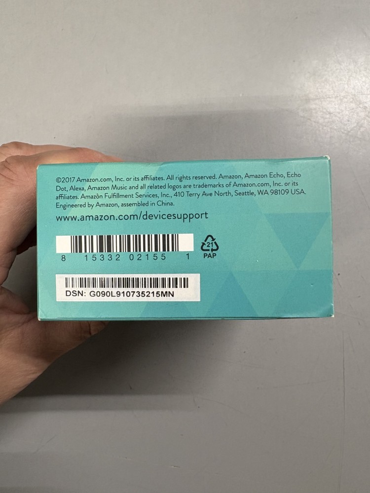 Amazon Echo Dot 2nd Generation Smart Speaker White - With Box and All Components