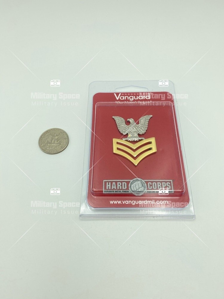GENUINE U.S. NAVY CAP DEVICE: E6 GOOD CONDUCT - SILVER EAGLE WITH GOLD CHEVRONS