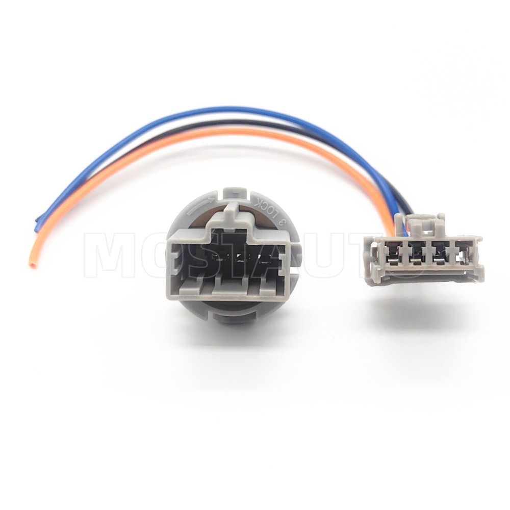 Brake Light Socket & Connector Pigtail For 2009-2013 Honda Fit