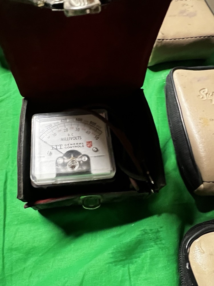 Vintage General Controls Millivoltmeter