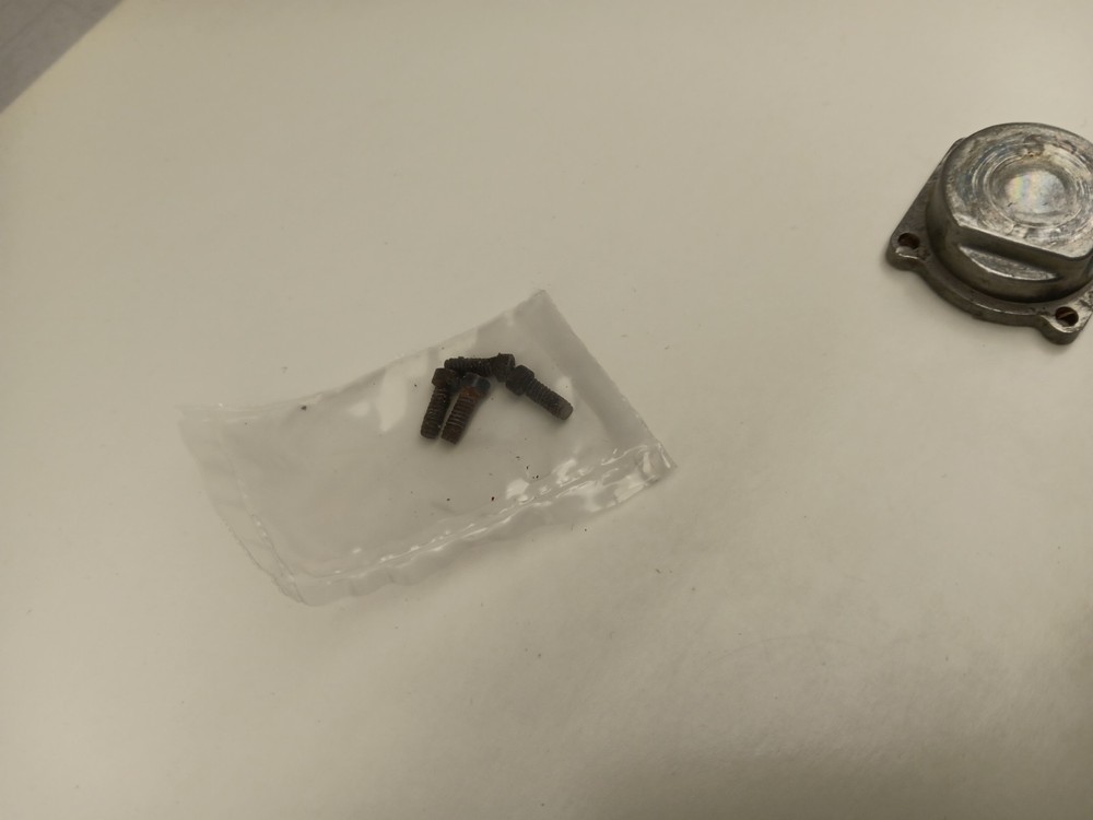 OS MAX 19 CL Engine Back Pate & Mounting Screws Model Engines