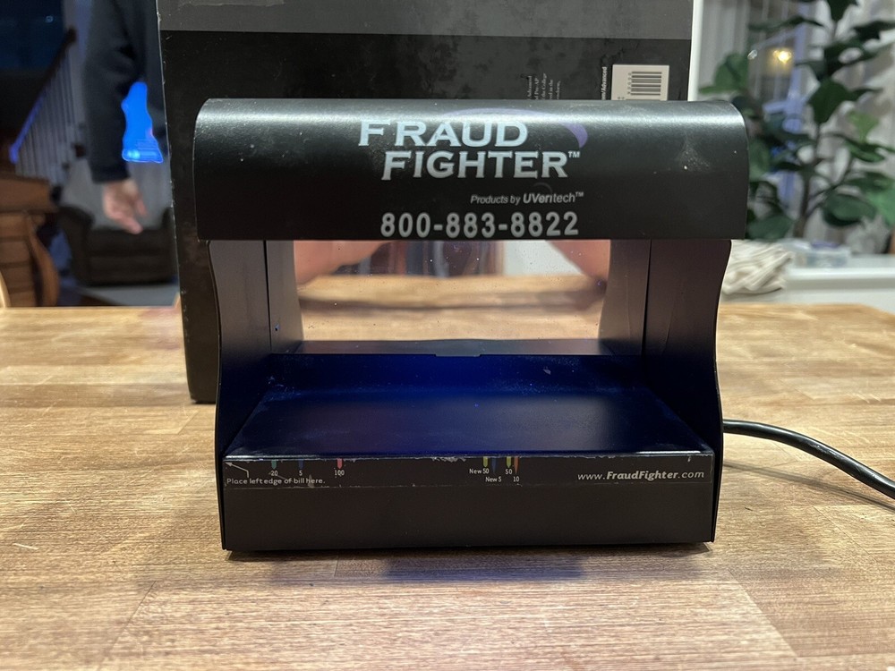 Fraud Fighter UV-16 Counterfeit Detection Scanner