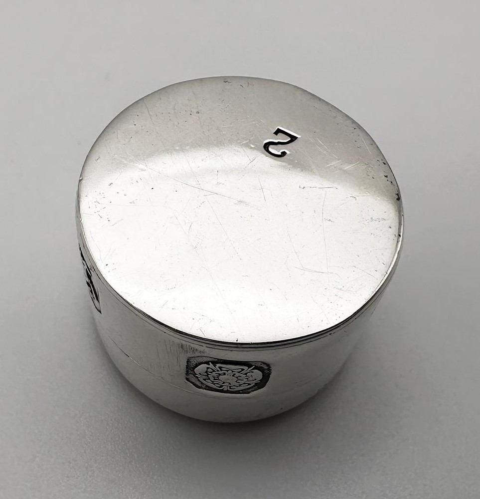 MODERN HARDSTONE STERLING SILVER PILL BOX SHEFFIELD 1998 DAVID SCOTT-WALKER