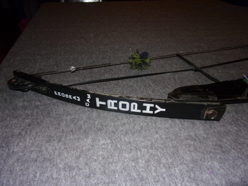 Indian Trophy Program Cam Compound Bow