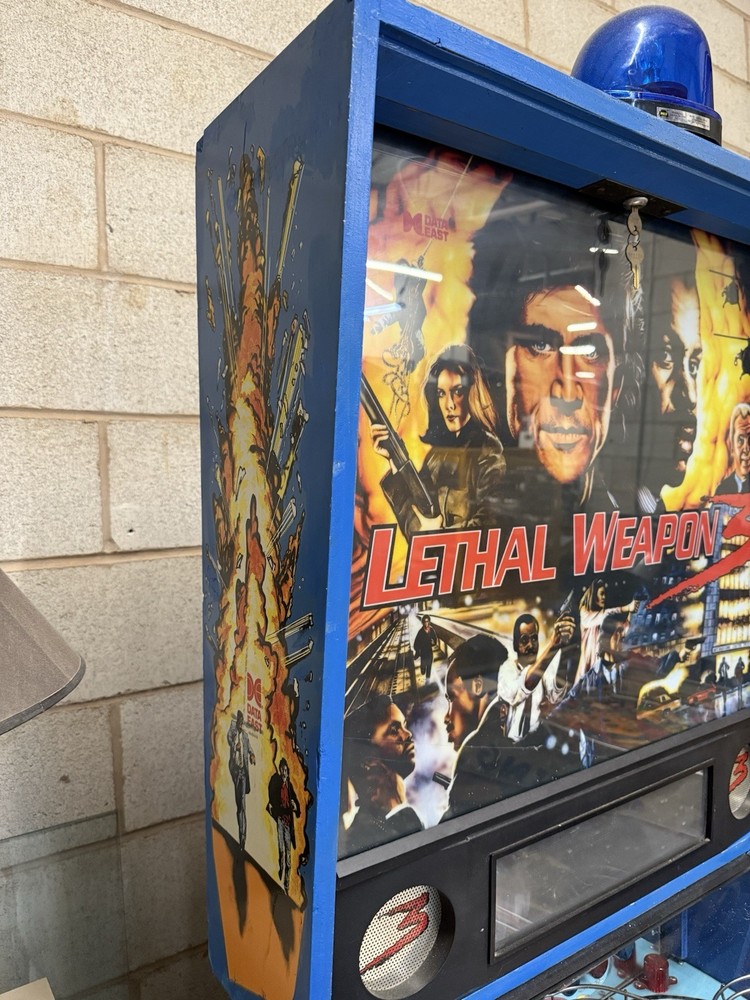 Lethal Weapon 3 1992 DATA EAST Pinball Machine GREAT Condition