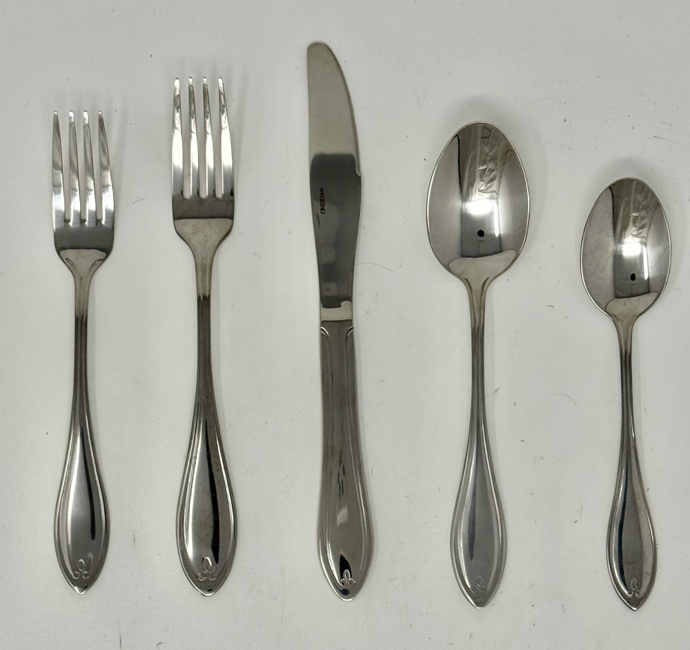Oneida Temple 20 Piece Casual Flatware Set, Service for 4