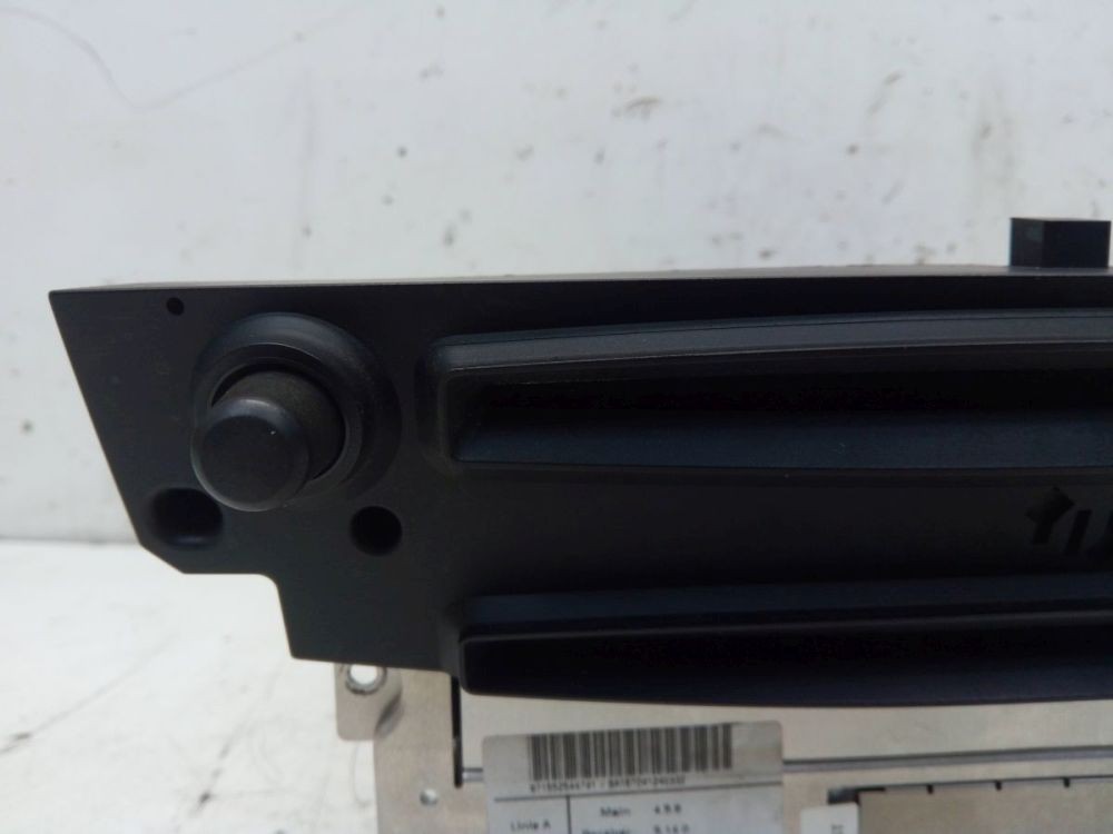 Radio/Cd-Changer Code Not Available! Fits for BMW 6 (E63) 645