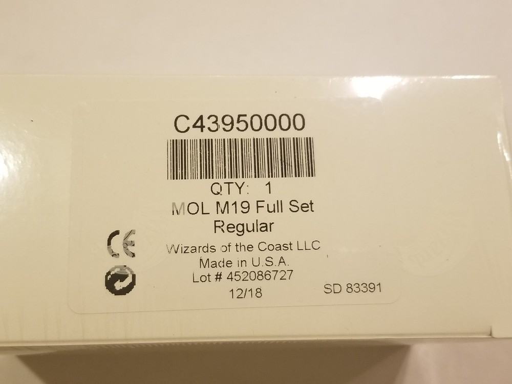 MOL Magic 2019 Regular Core Set 2019 Sealed Resplendent Angel