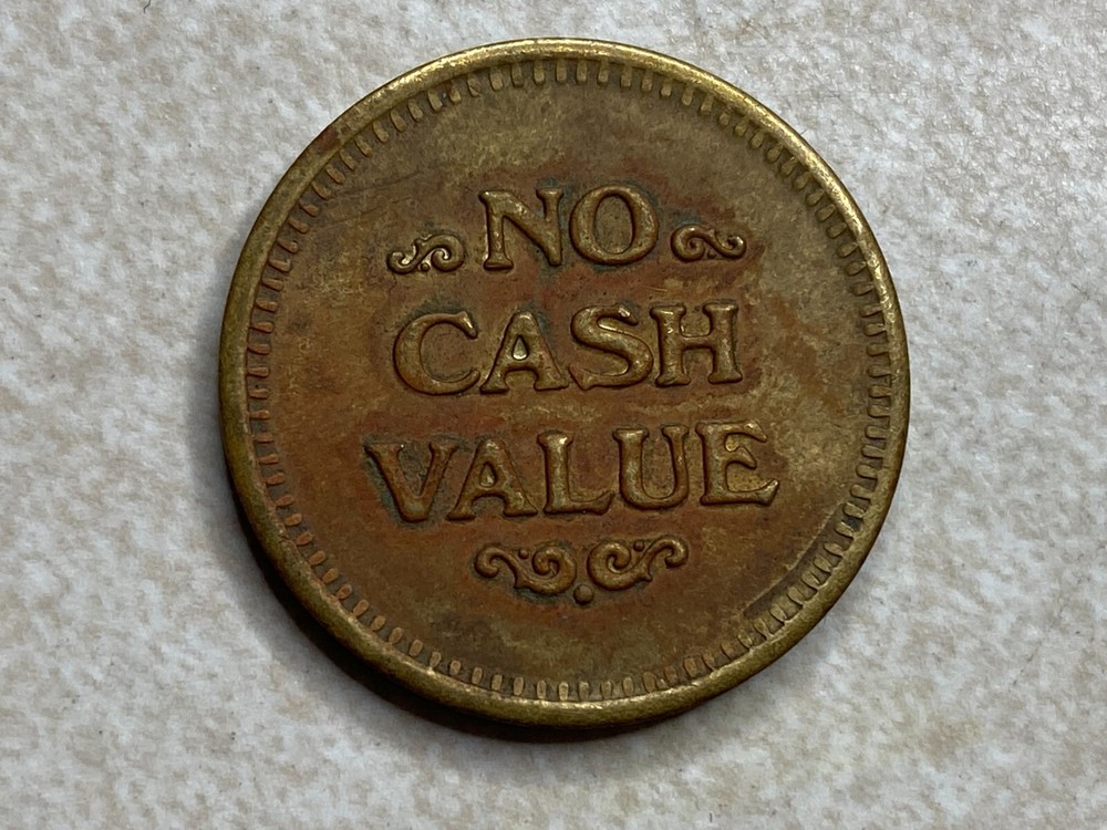 M & M Arcade Amusement Token T7738