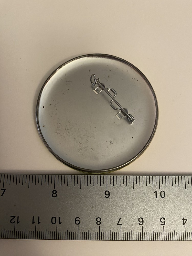 Command Adhesive Advertising Pin Back Button P106