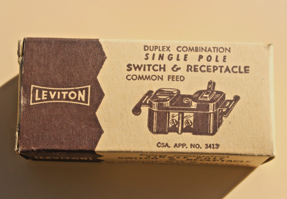 TOGGLE SWITCH & RECEPTACLE Combination BLACK Single Pole NEW Leviton 5211