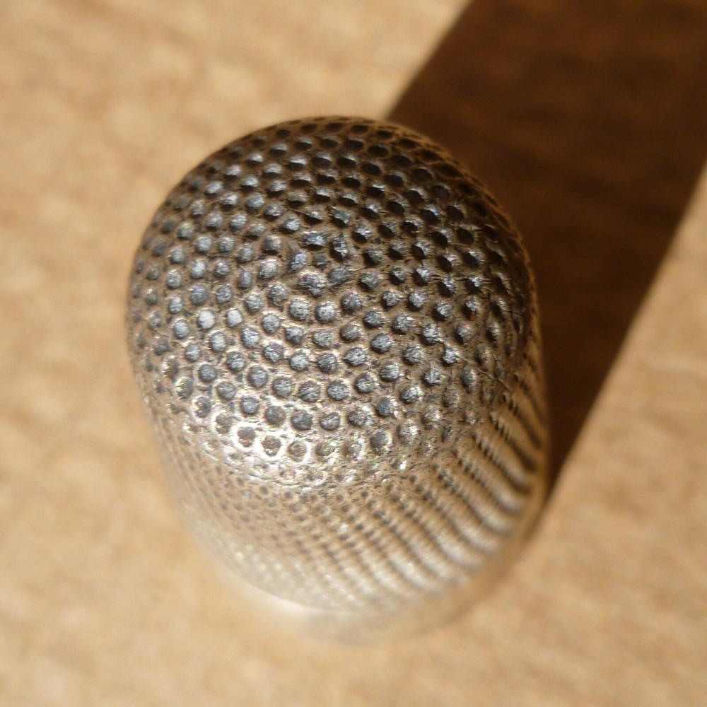 Sterling Silver Thimble JS Birmingham 4
