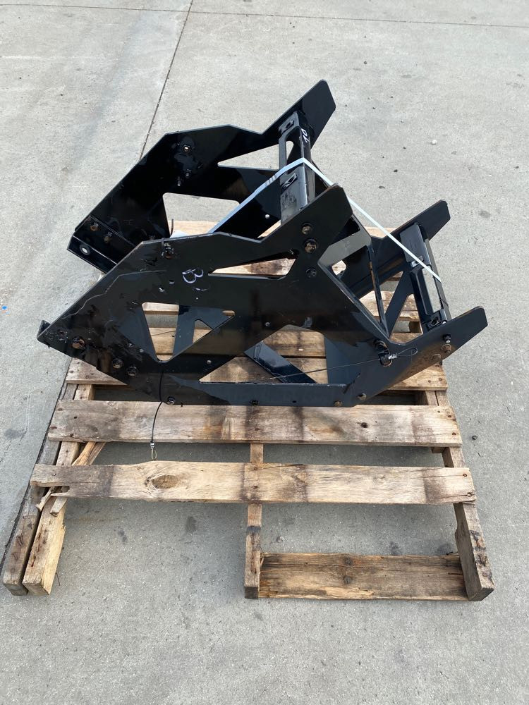 Kenworth Frame Step (722-10224)