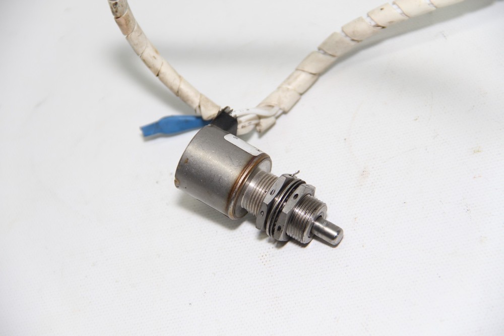 Micro Switch Aviation Limit Switch, P/N: MS24331-1 / 1EN1-6