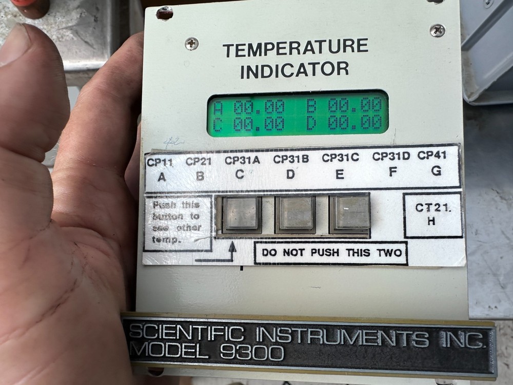 Scientific Instruments Inc Model 9300 Temperature Indicator