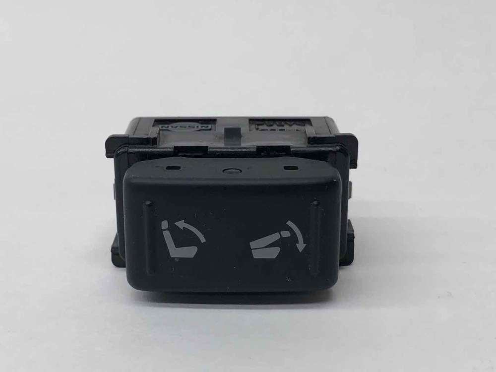 2008 Infiniti Ex35 Left Rear Driver Side Seat Fold Down Switch Button Used OEM
