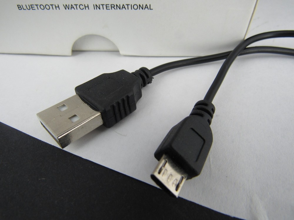 NIB Bluetooth Smart Watch International Black NEW + BOX + MANUAL + CORD