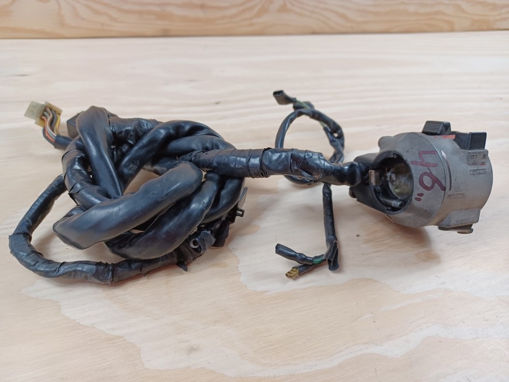 (D) Handlebar Switch Handlebar Fitting Left Honda CBR 600 F PC19 87-88 OEM