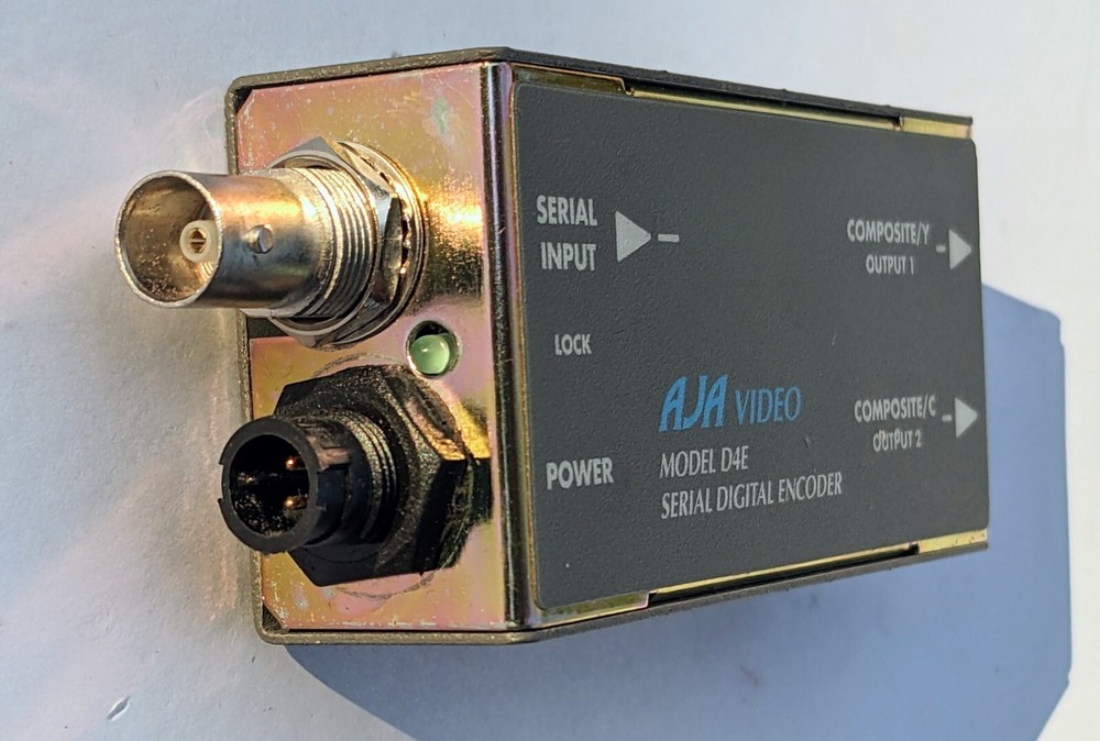 AJA D4E Serial Digital Video Encoder /Converter; SDI - 2 Composite Vid out NO PS