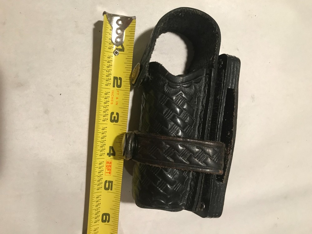 Basketweave Pepper Spray Holder