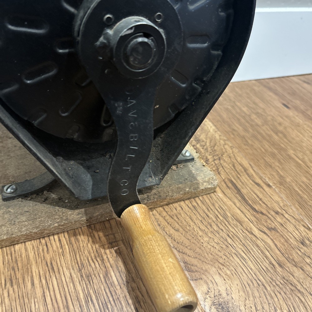 Davebilt #43 Nutcracker Hand Cranked USA Dave Bilt