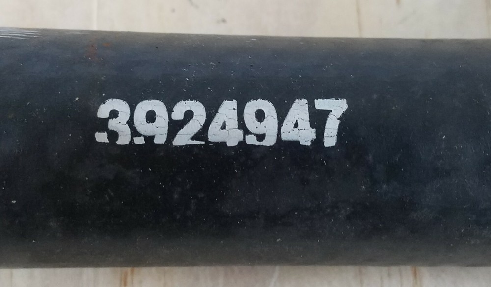 Cummins 3924947, Hose