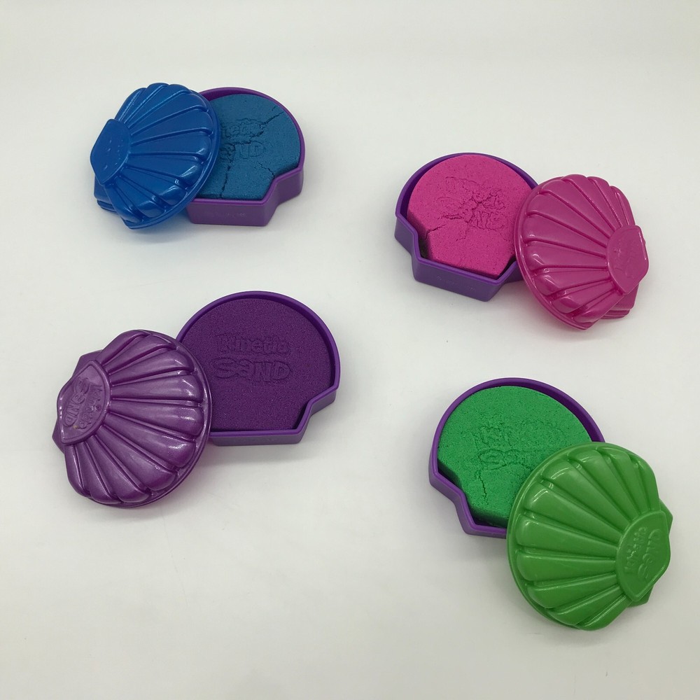 Spin Master Kinetic Sand Seashell Assorted Colors. Learn and Play. For ages 3+