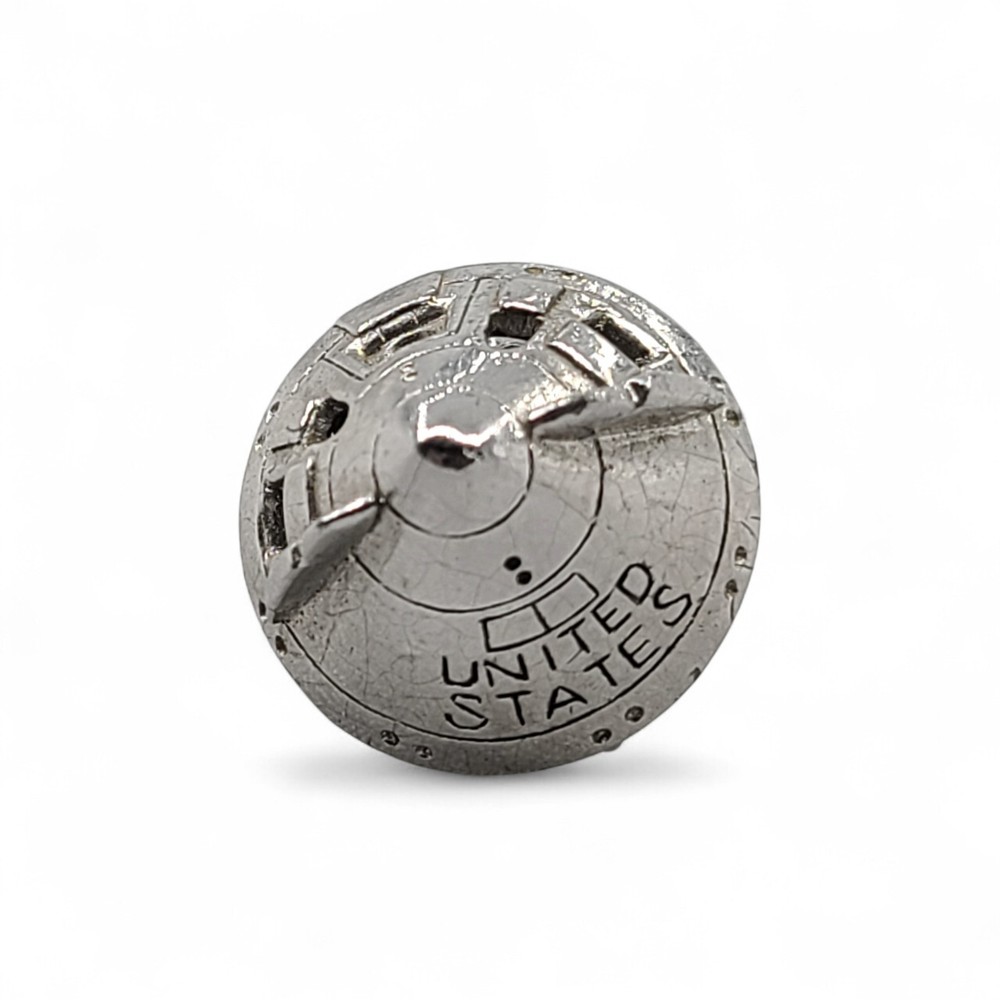 Vtg NASA Apollo Command Module 3D Astronauts Inside Space Capsule Tie Tack Pin