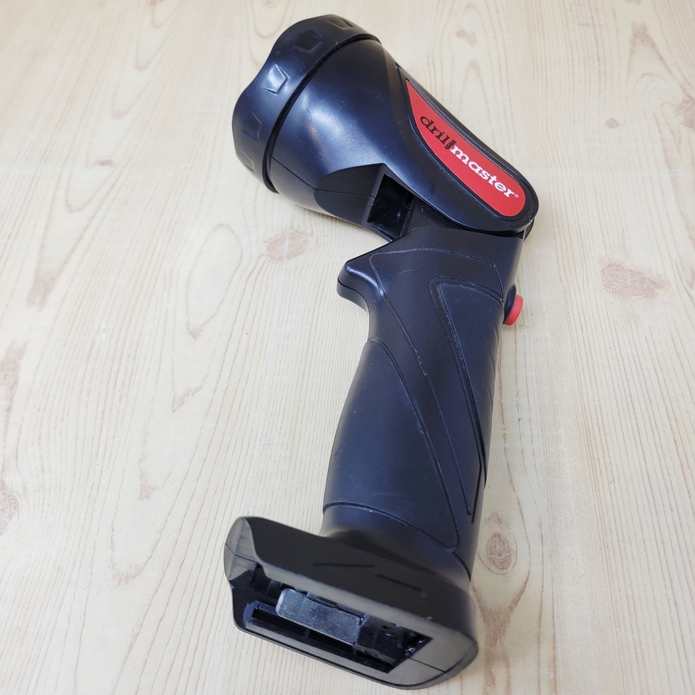 Drill Master 68269 18 Volt LED Flashlight Work Light TESTED WORKING NO BATTERY