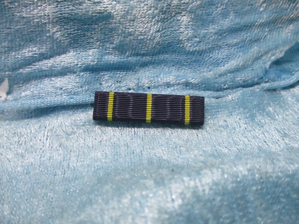 US Navy Distinguished Marksman Military Ribbon