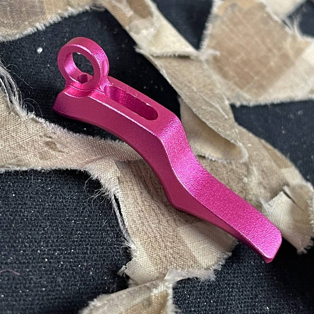 NEW Core Geo CS2 Hyper Deuce Trigger - Dust Pink