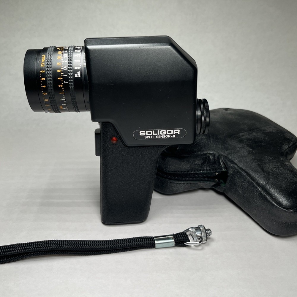 Soligor Spot Sensor-II Light Meter w/ Case