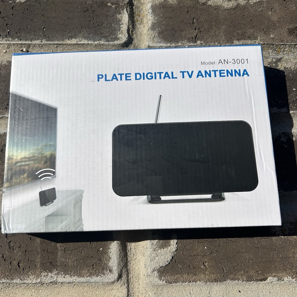 Plate Digital TV Antenna Model: AN-3001